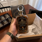 🕯️ 9/11 25-års mindedags whisky-decanter-sæt — en varig hyldest til 343 helte